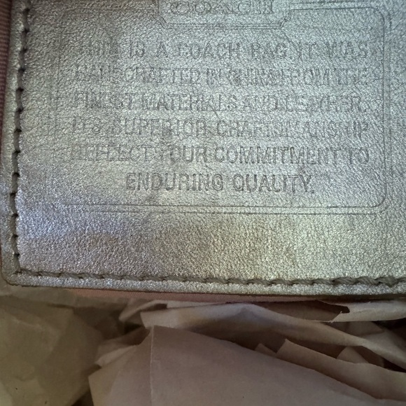 Coach Kiss lock - Picture 3 of 4